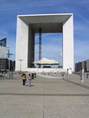 La Grande Arche de la Défense